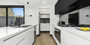 Adam-Taylor-Rocky-Kitchen-1-800x397
