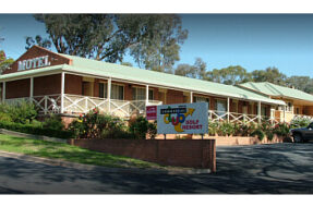 CommercialGolfResort-Albury-NSW