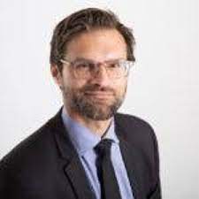 Dr Aref Arjomand