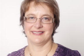Dr Elizabeth Gallagher