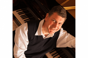 Dr Robert Schmidli