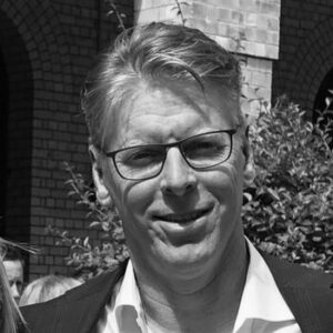 Dr-Sean-Ferencz_aa0cc1a7fe3a76c2f064bc5b0c8153d5