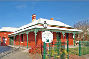 RickAlburyAcupunctureandHerbalMedicineRickShang-Albury-NSW