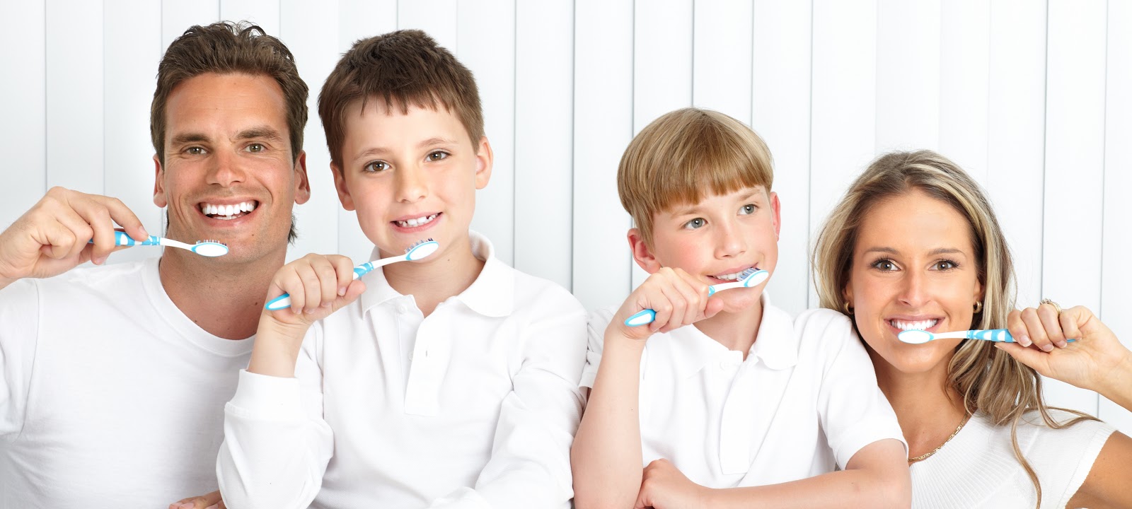 Healthy Teeth, Happy Family: The Secrets of Family Dentistry